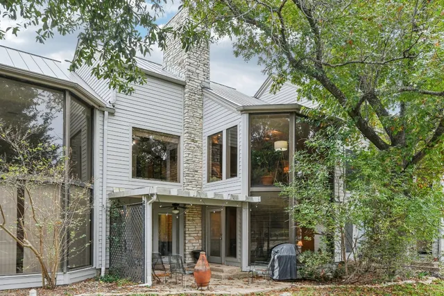 $330,000 | 138 World Of Tennis Square, Lakeway, TX 78738