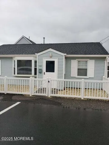 $2,500 | 109 Joseph Street, Lavallette, NJ 08735