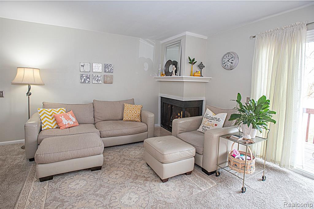 378 Willow Grove Lane Rochester Hills, MI 48307 - Photo 12 of 42