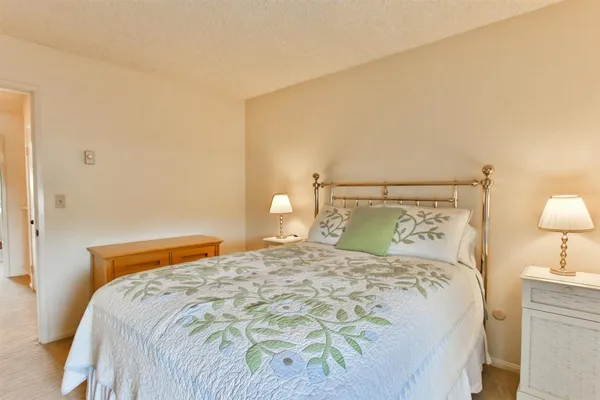 $5,500 | 1068 Isabella Avenue, Coronado, CA 92118