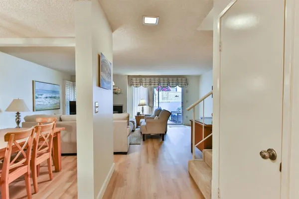 $5,500 | 1068 Isabella Avenue, Coronado, CA 92118