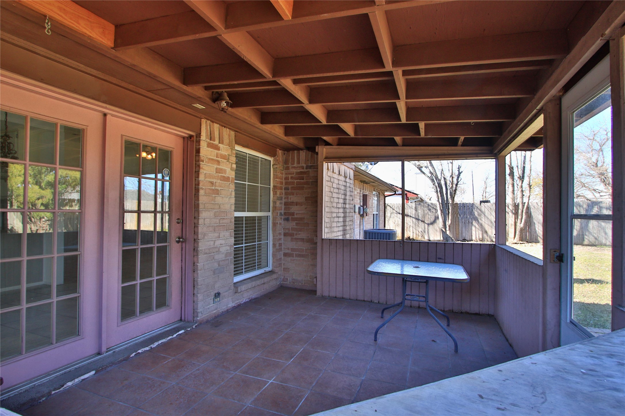 10922 Fallbrook Drive Houston, TX 77064 - Photo 22 of 28 This view shows a nice shelf work area to craft on. Enjoy.