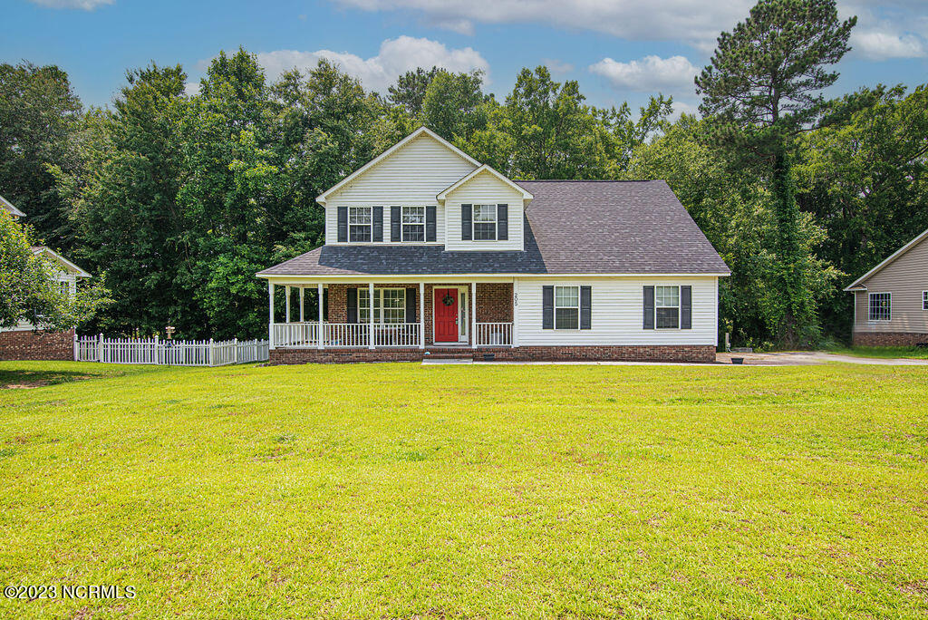 205 Lee Rogers Road Hubert, NC 28539 - Photo 2 of 41 Front