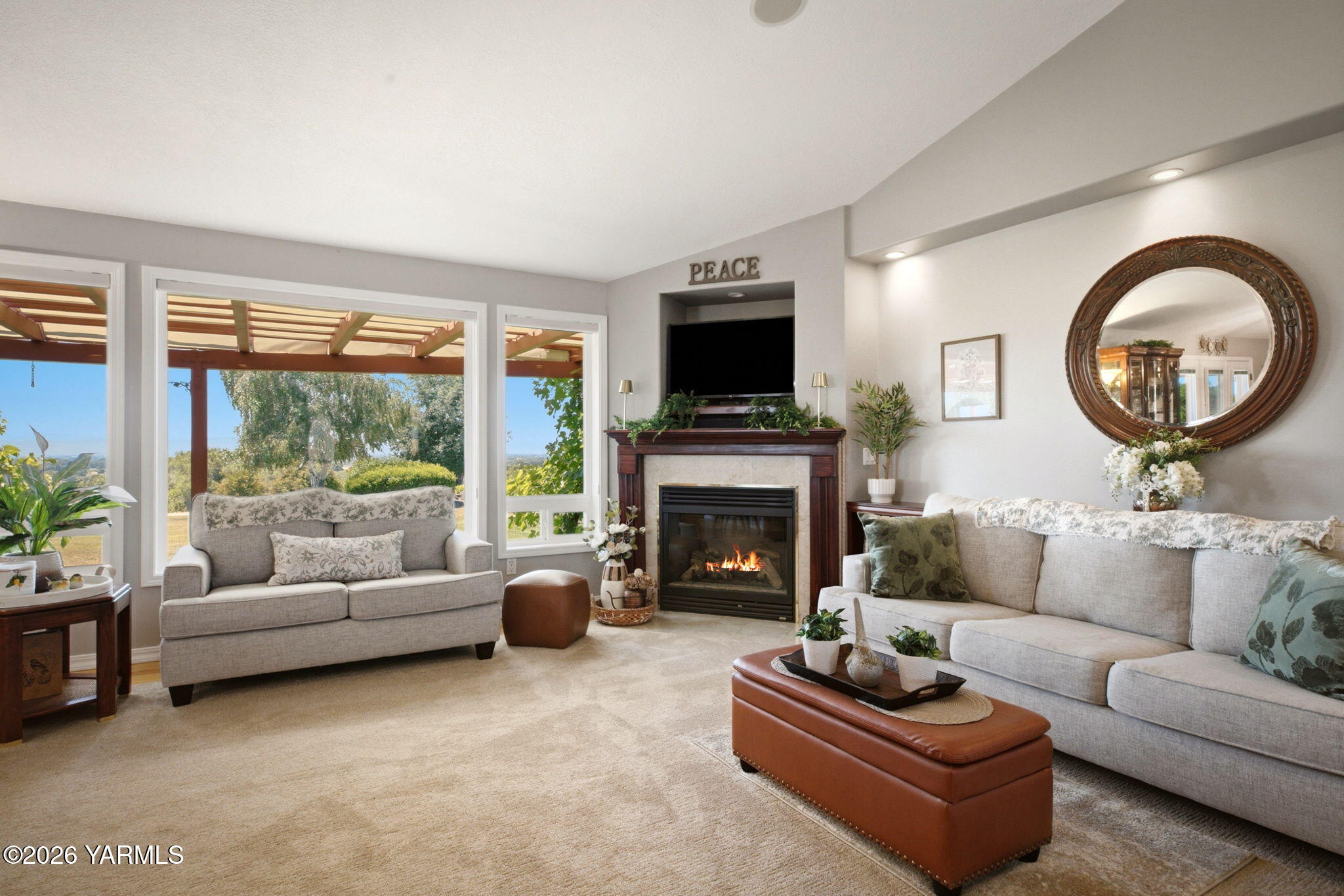 347 Ballard Road Zillah, WA 98953 - Photo 14 of 33 14 Gas Fireplace