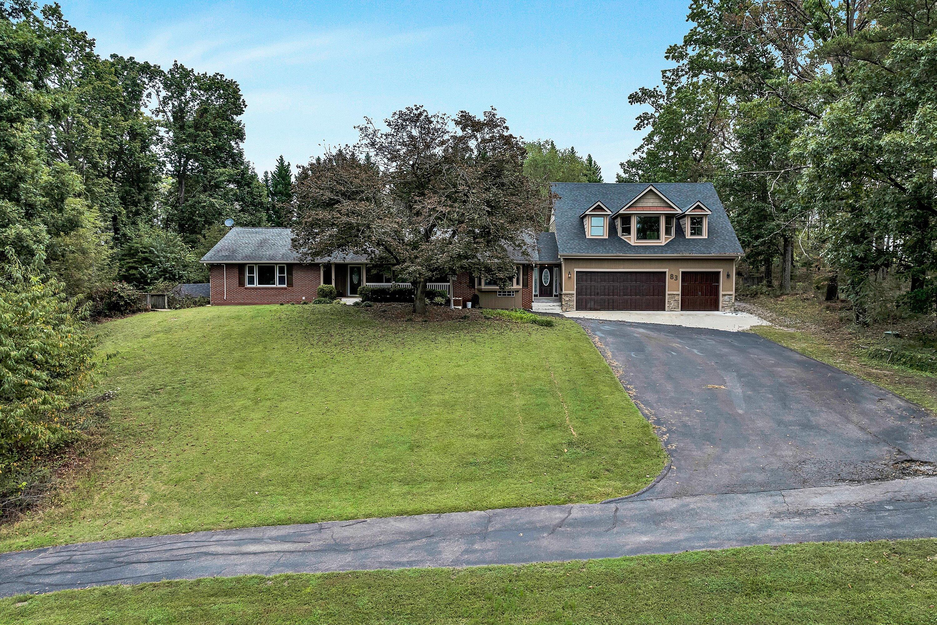 83 Springview Court Troutville, VA 24175 - Photo 2 of 74 01-VM-0983