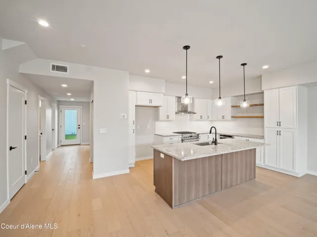 $685,000 | 1033 East RR Avenue, Post Falls, ID 83854