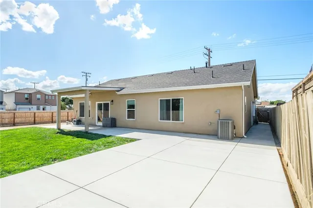 $430,000 | 775-775 Kimball Lane, Hanford, CA 93230