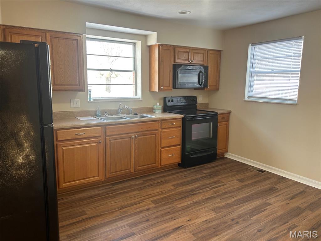 301 North 37th Street Belleville, IL 62226 - Photo 10 of 26