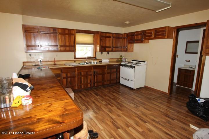 1500 Harrodsburg Road Lawrenceburg, KY 40342 - Photo 11 of 13 kitchen