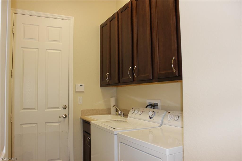 3326 Baltic Drive Naples, FL 34119 - Photo 15 of 20