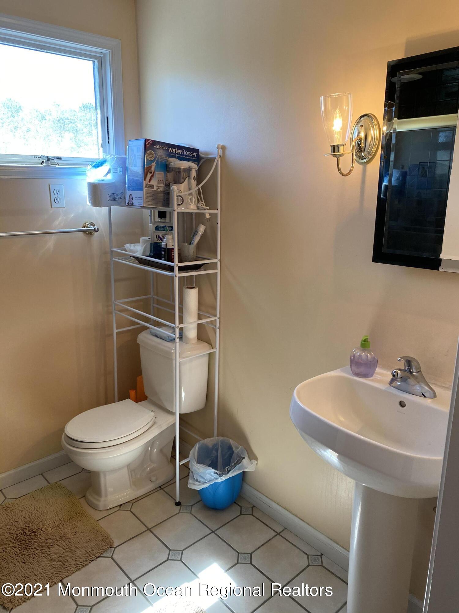 200 Riptide Avenue Manahawkin, NJ 08050 - Photo 16 of 17 5CEAED44-119C-4448-A4D7-7EC401411759