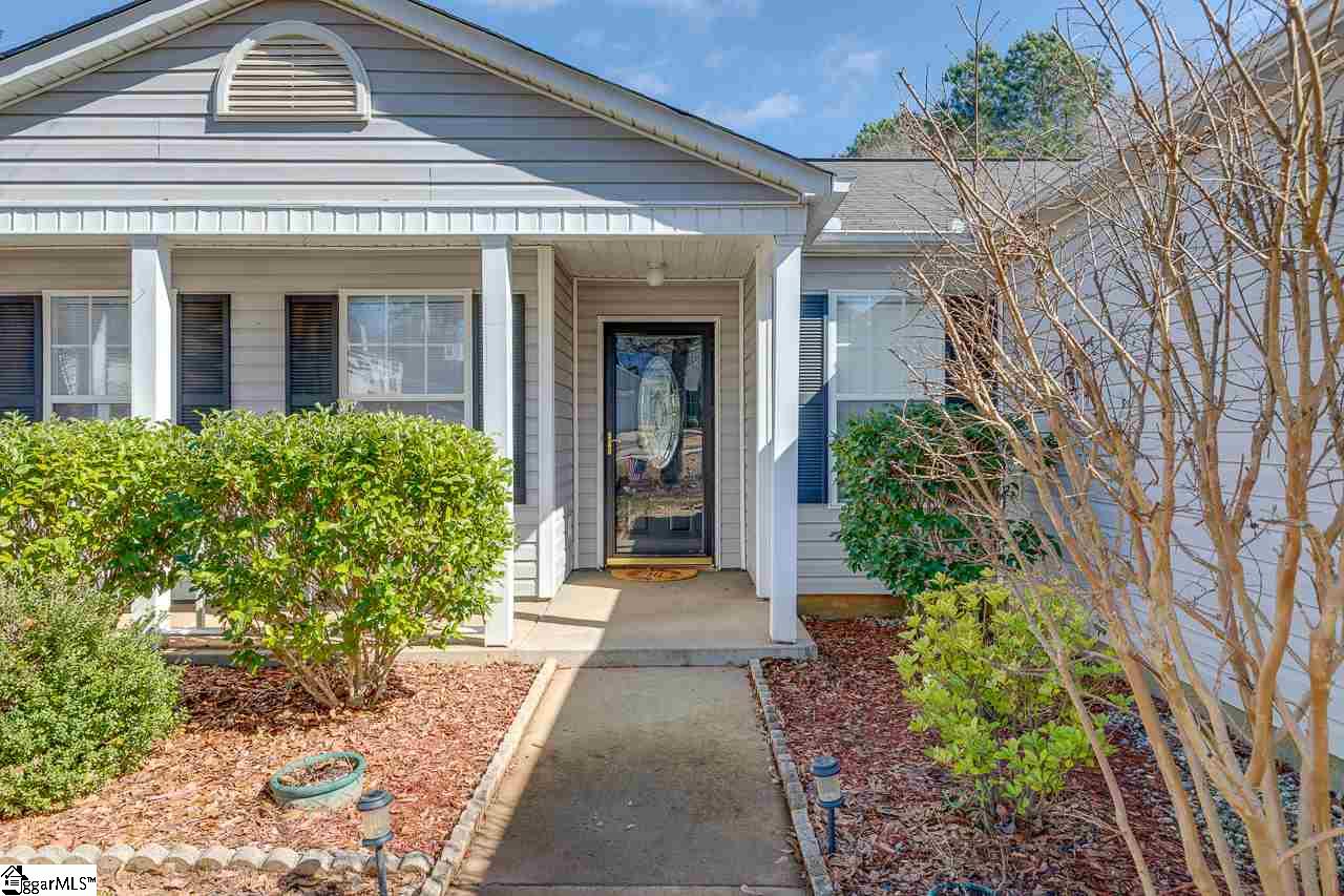 42 Reedy River Way Greenville, SC 29605 - Photo 4 of 36 Gallery Image 4