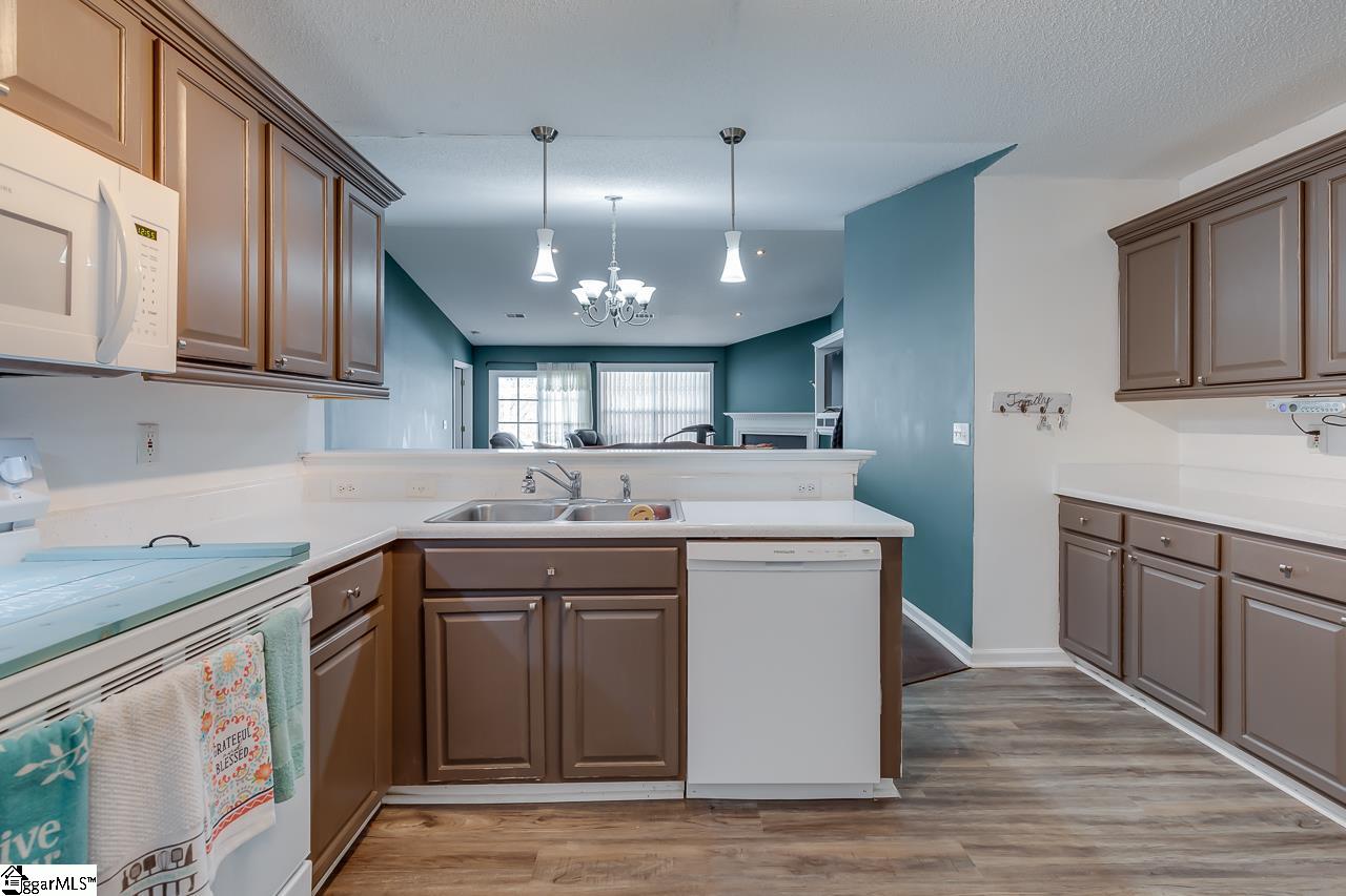 42 Reedy River Way Greenville, SC 29605 - Photo 31 of 36 Gallery Image 31