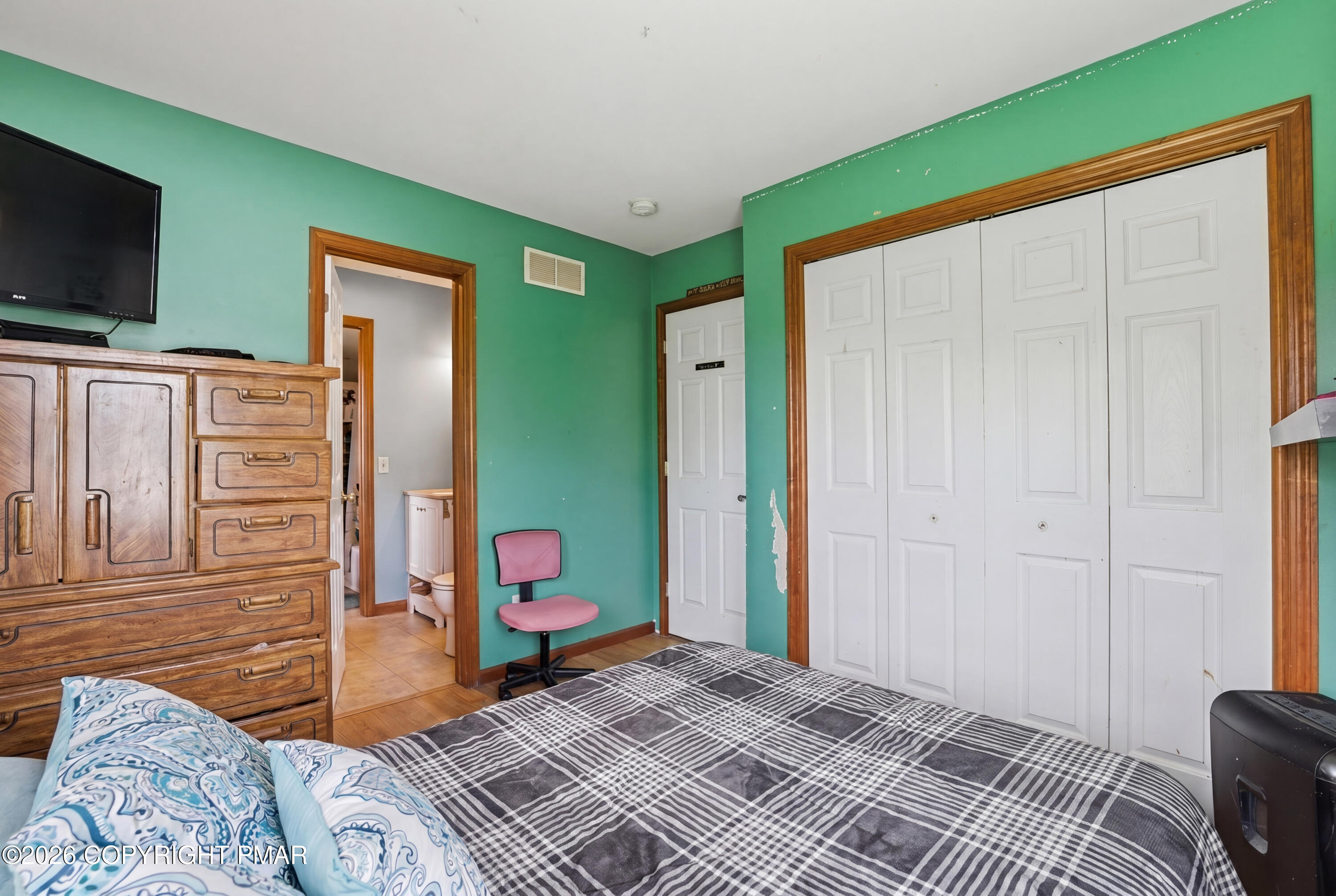 2607 Ramon Drive Blakeslee, PA 18610 - Photo 42 of 67 Bedroom 2