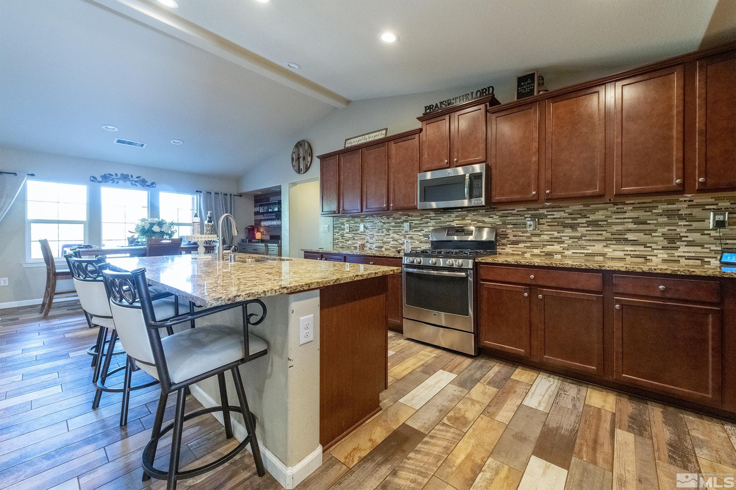 116 Carson River Drive Dayton, NV 89403 - Photo 4 of 30 Photo 5