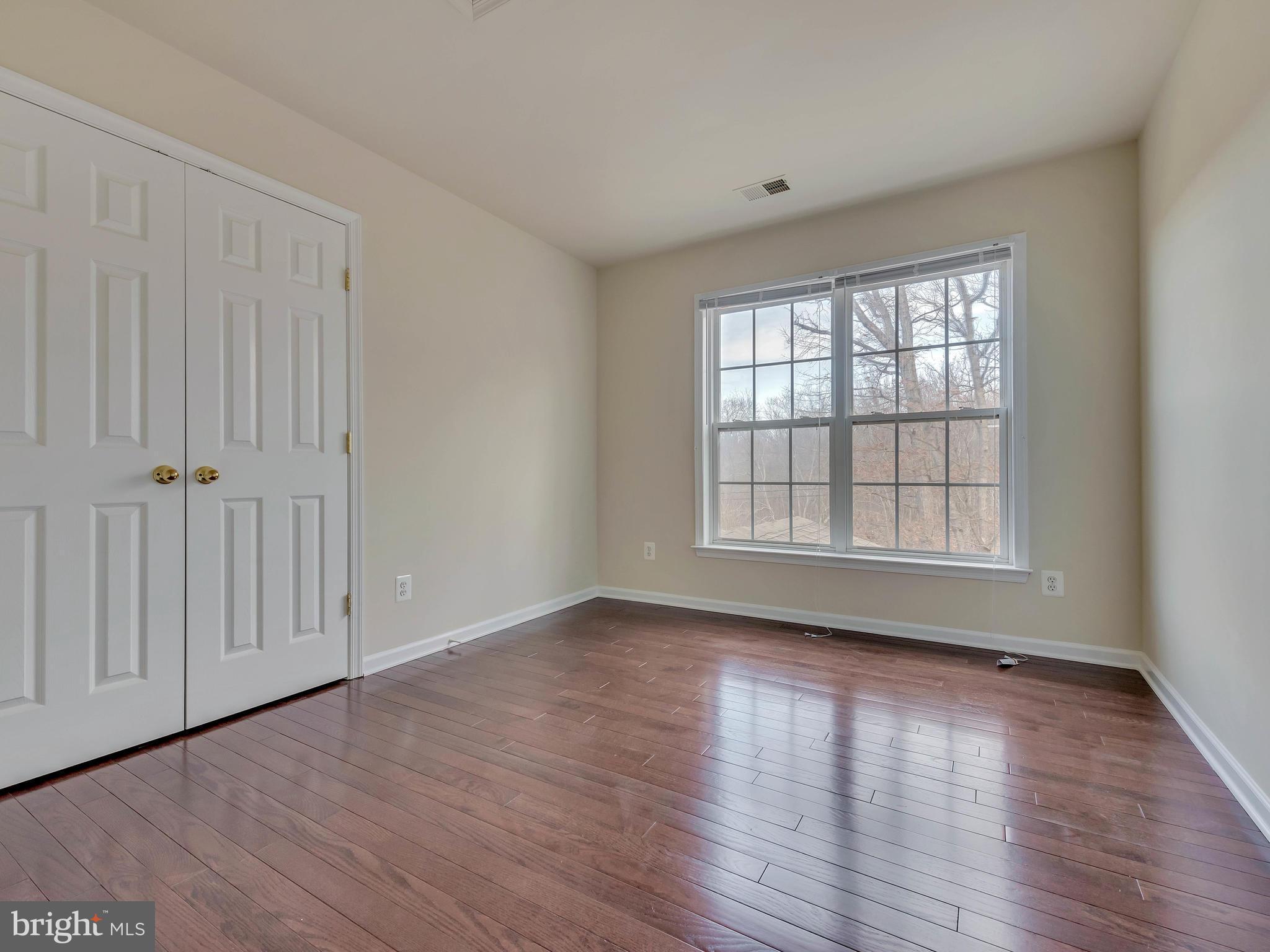 11004 Frederick Road Ellicott City, MD 21042 - Photo 17 of 30 Bedroom 2