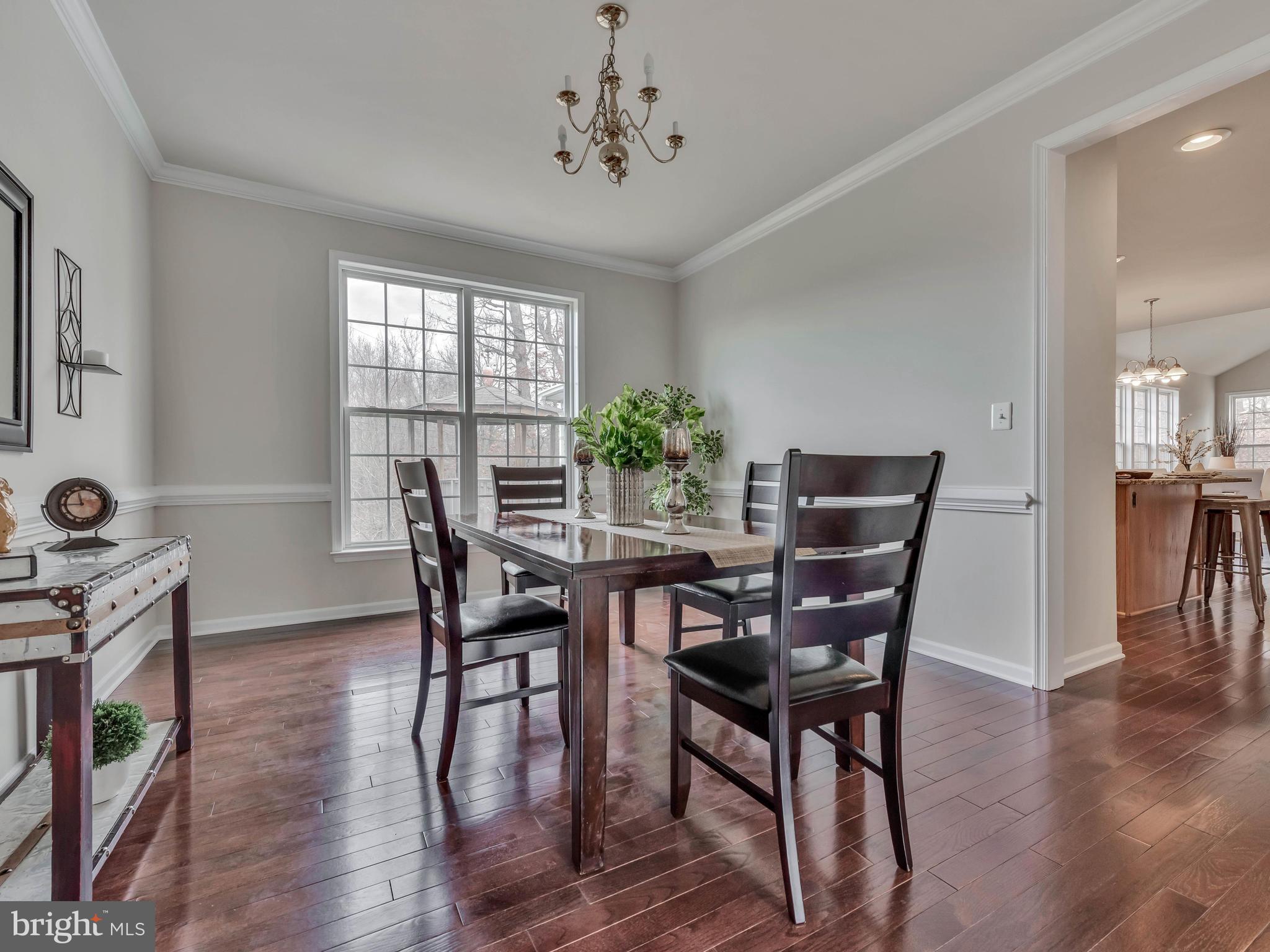 11004 Frederick Road Ellicott City, MD 21042 - Photo 5 of 30 Dining Room