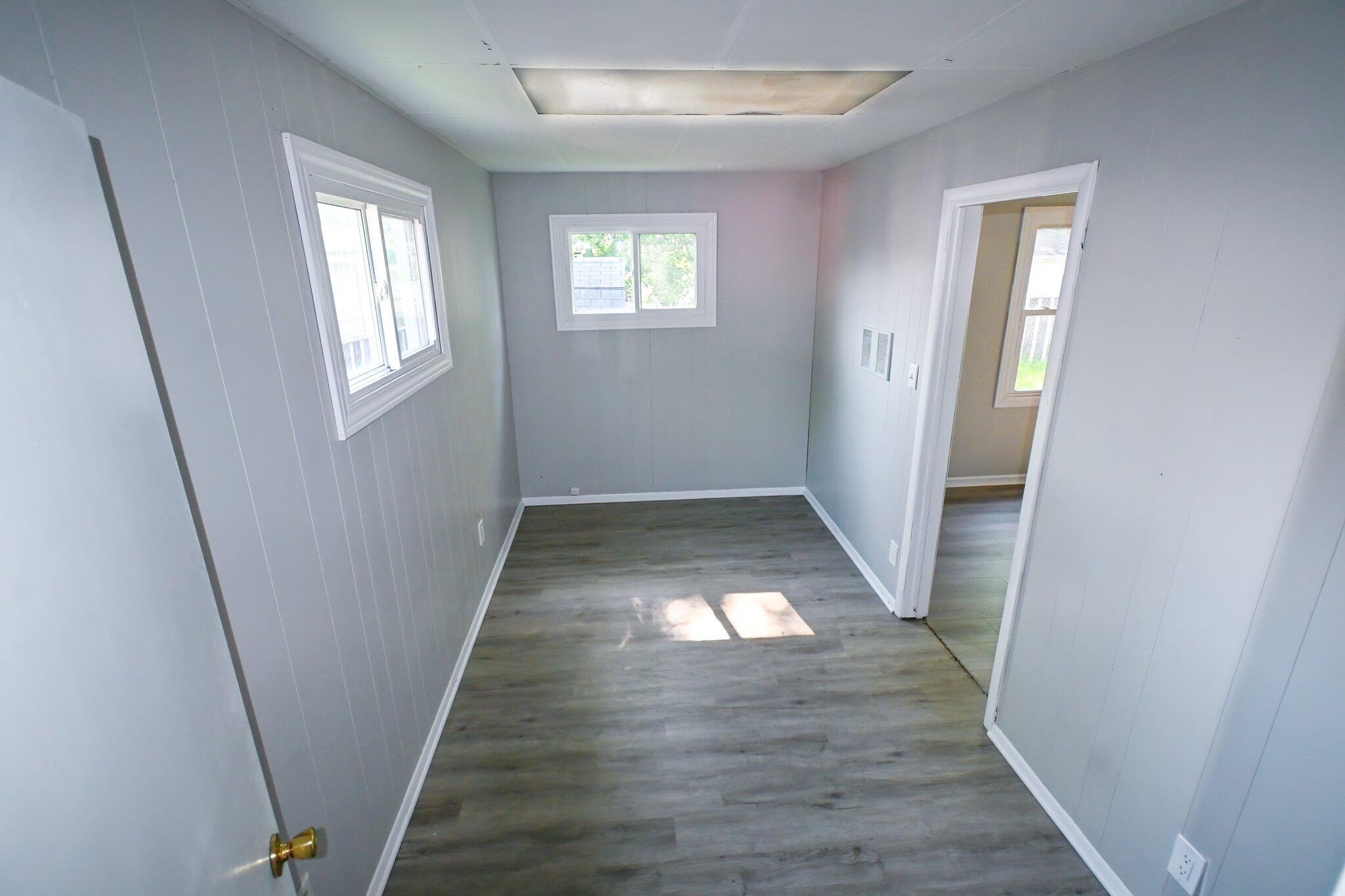 7828 Chestnut Avenue Hammond, IN 46324 - Photo 9 of 23