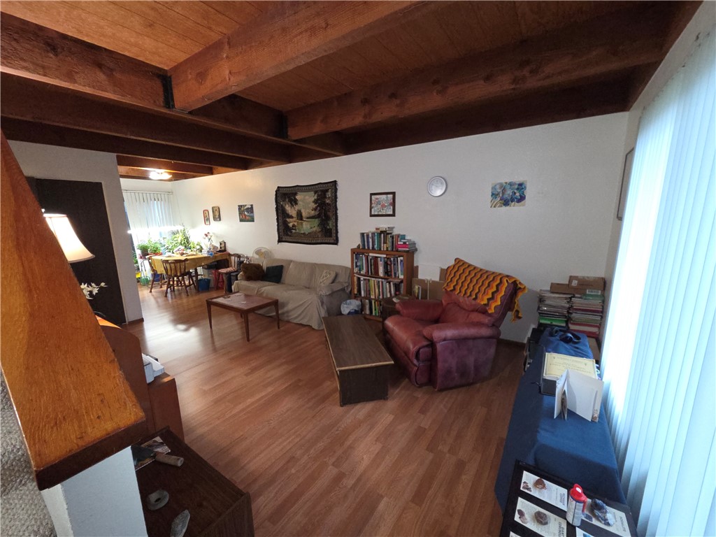 565 North Street Corning, CA 96021 - Photo 2 of 30 Living room.
