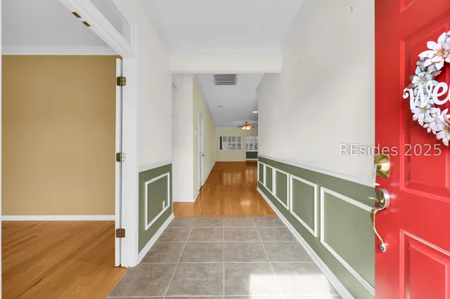 $435,000 | 18 Sundome Court, Bluffton, SC 29909