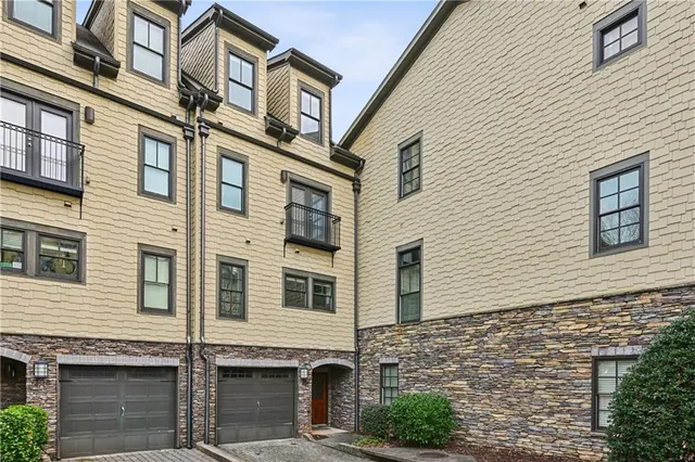 $645,000 | 255 Southerland Terrace Northeast, Unit 204, Atlanta, GA 30307