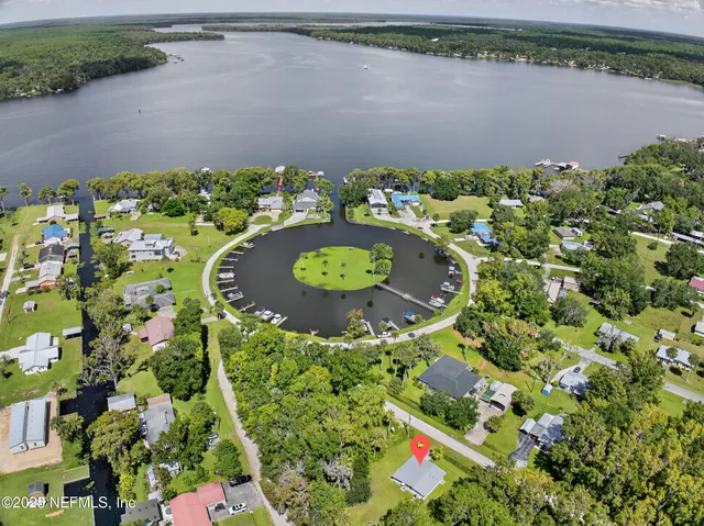 $230,000 | 119 Ludwig Avenue, Crescent City, FL 32112