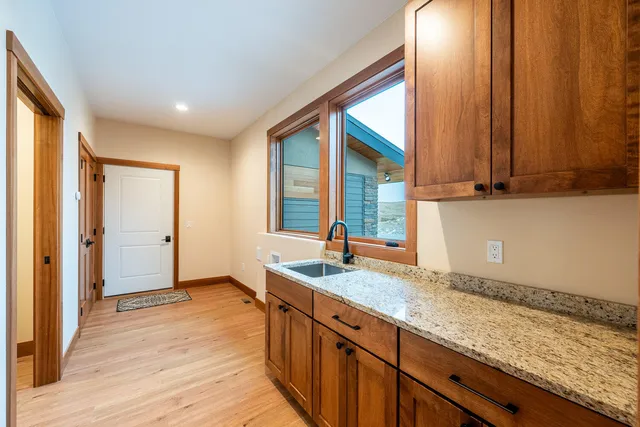 $1,649,999 | 27 Heather Hill Lane, Sheridan, WY 82801