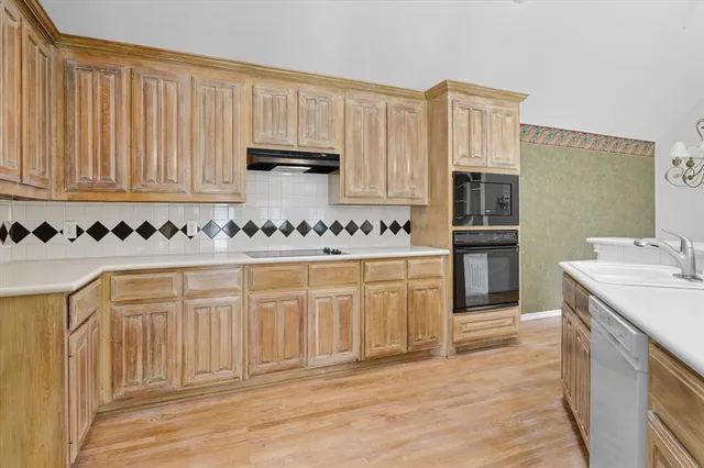 $3,000 | 6317 Park Meadow Lane, Plano, TX 75093