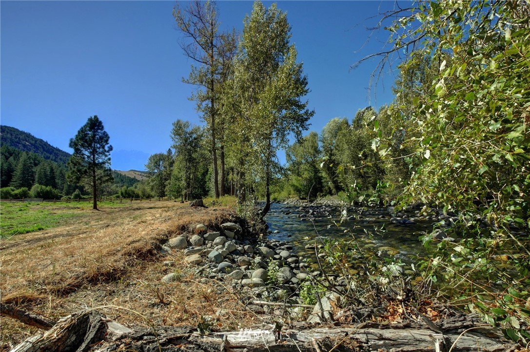 128B Poorman Creek Road Twisp, WA 98856 - Photo 12 of 35 Gallery Image 12