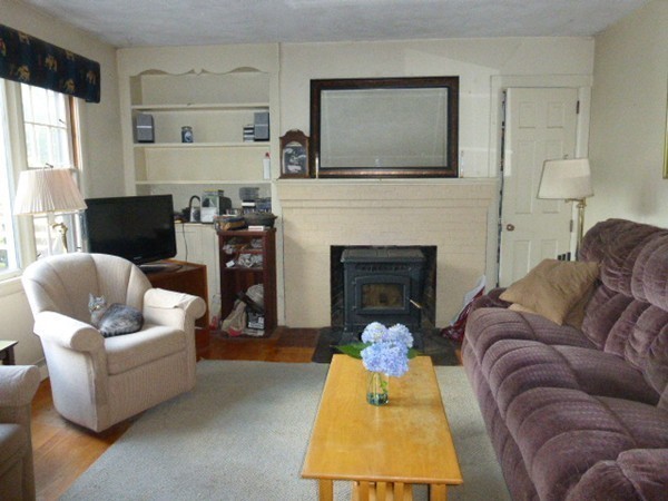 110 Brickyard Road Southampton, MA 01073 - Photo 6 of 22