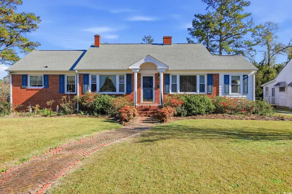 $249,000 | 301 South Morgan Avenue, Andrews, SC 29510