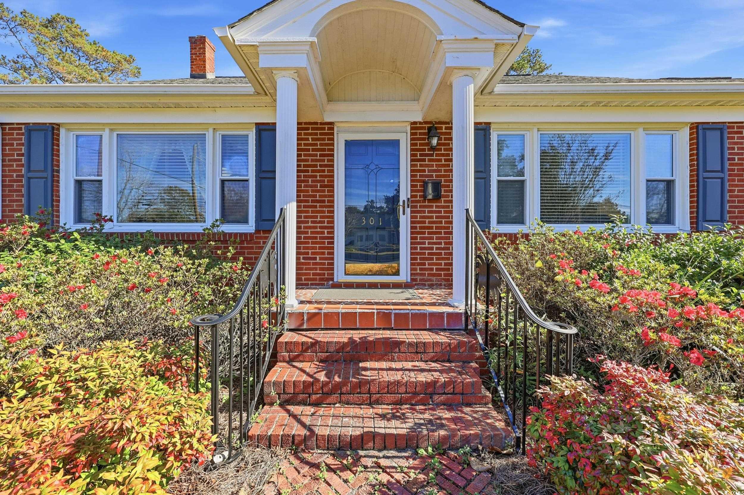 301 South Morgan Avenue Andrews, SC 29510 - Photo 2 of 24