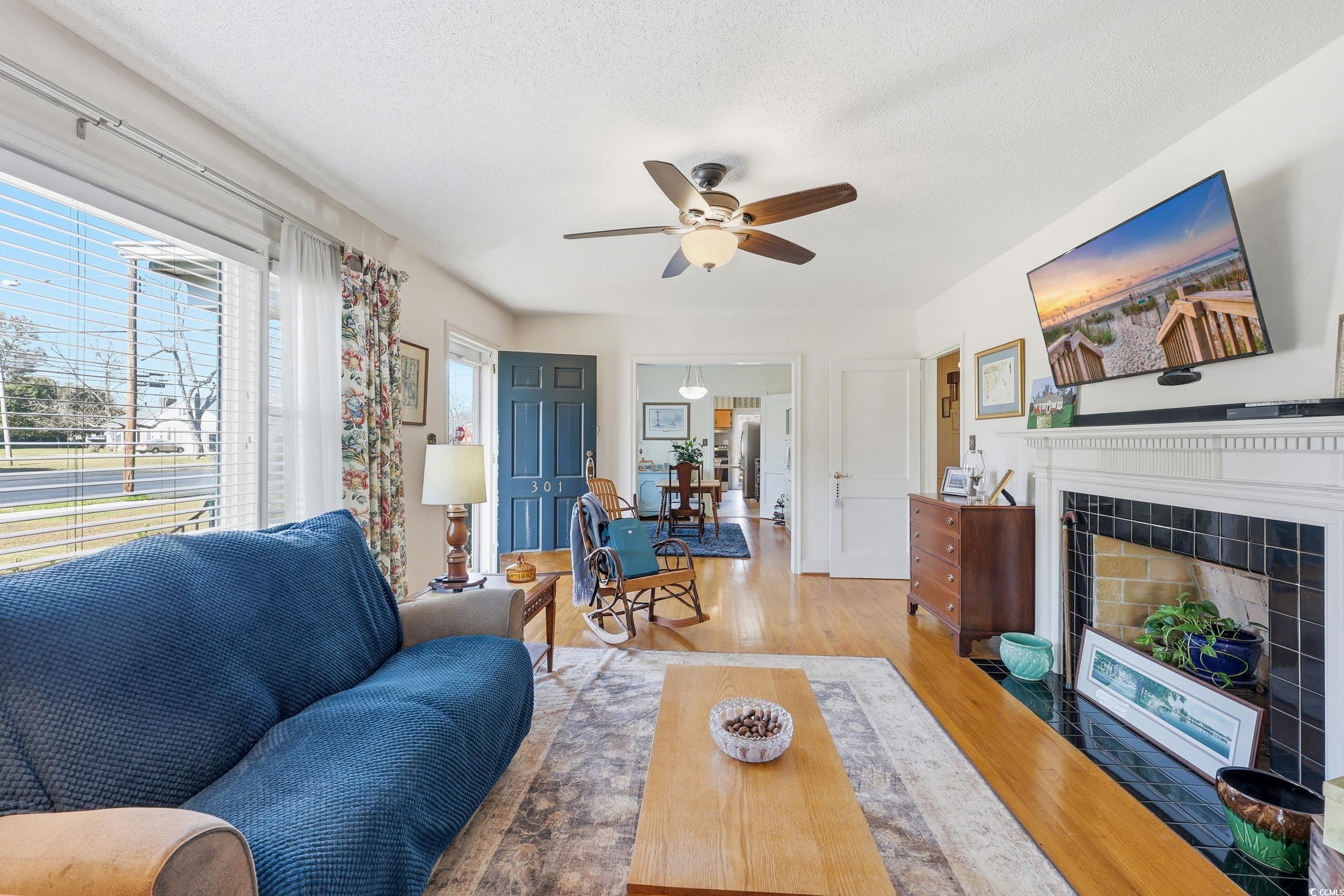 301 South Morgan Avenue Andrews, SC 29510 - Photo 3 of 24