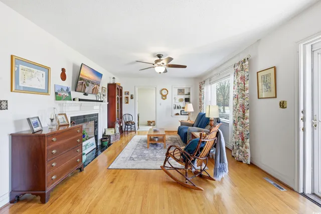 $259,900 | 301 South Morgan Avenue, Andrews, SC 29510