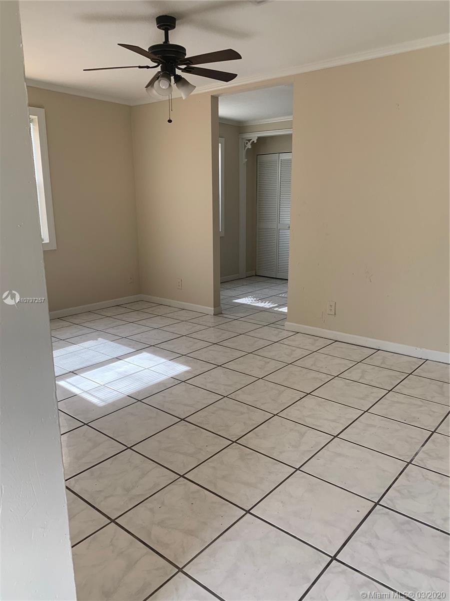 848 West 2nd Street Riviera Beach, FL 33404 - Photo 5 of 15 Gallery Image 5