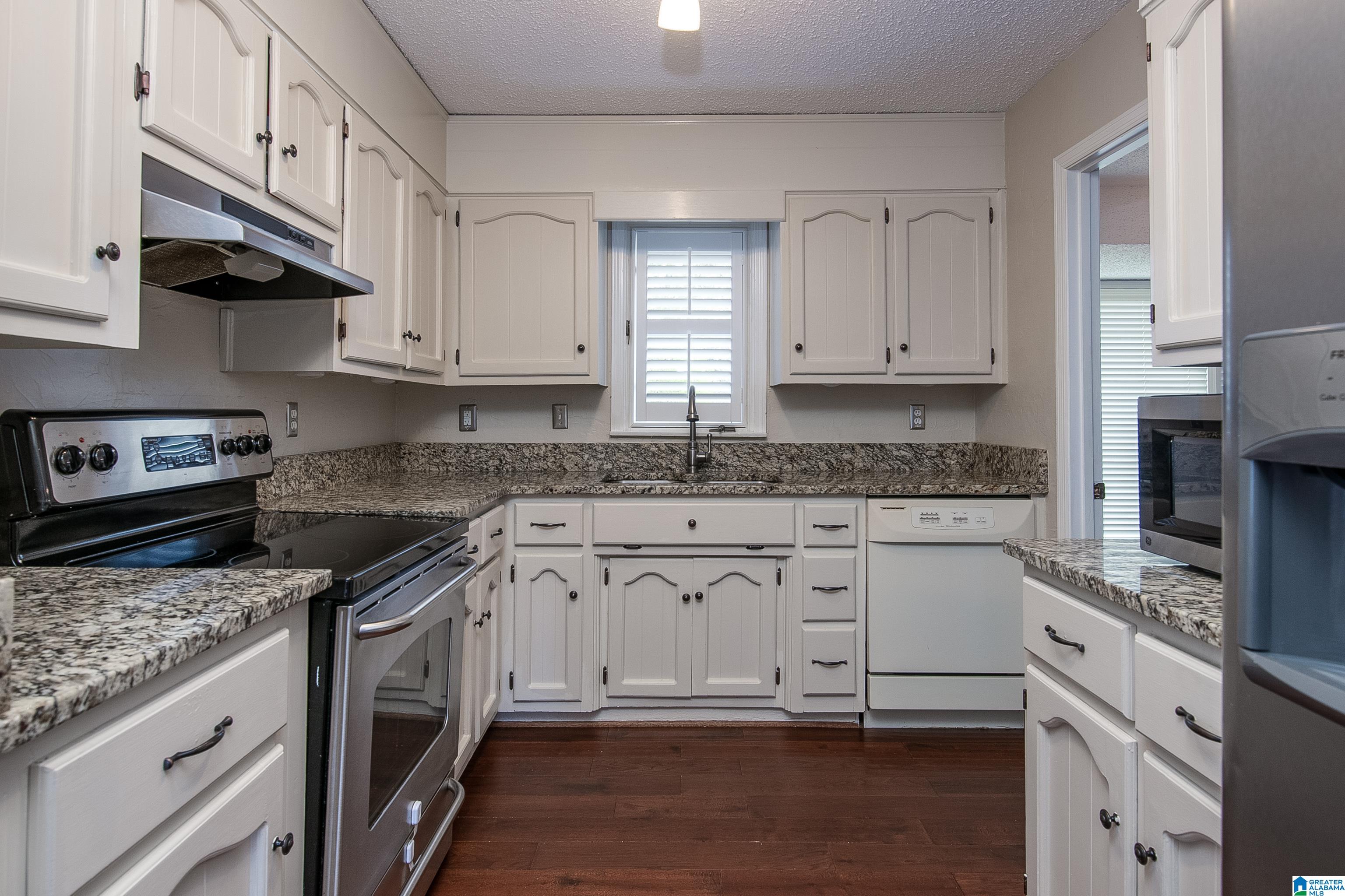 3586 Mill Springs Road Birmingham, AL 35223 - Photo 18 of 46