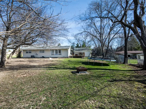 $325,000 | 3005 Green Meadow Lane, Cary, IL 60013