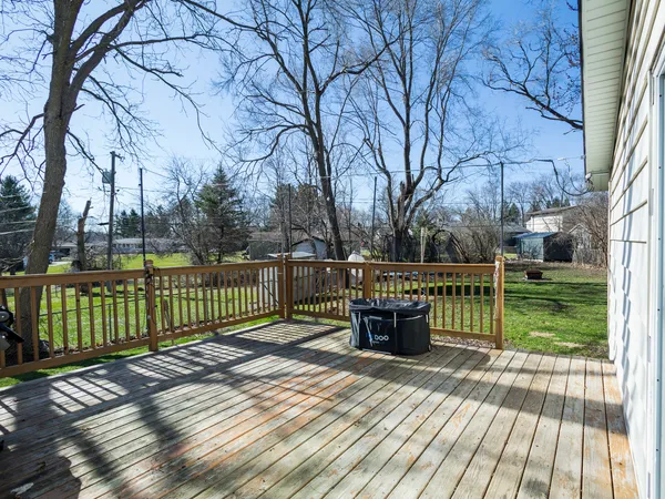 $325,000 | 3005 Green Meadow Lane, Cary, IL 60013