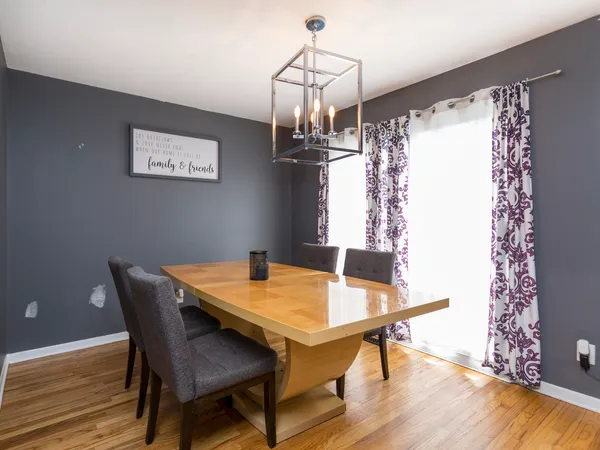 $325,000 | 3005 Green Meadow Lane, Cary, IL 60013