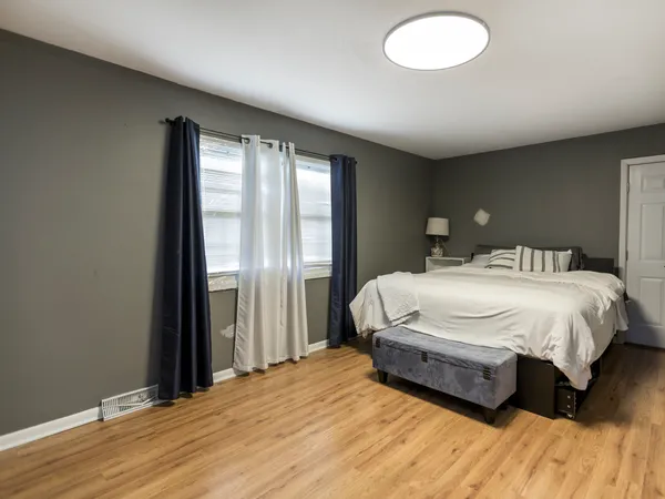 $325,000 | 3005 Green Meadow Lane, Cary, IL 60013