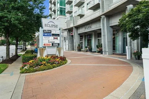 $285,000 | 250 Pharr Road Northeast, Unit 1304, Atlanta, GA 30305