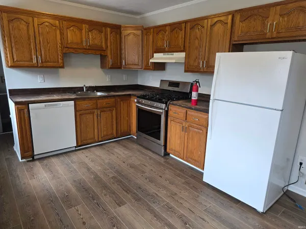 $1,500 | 1523 West 8th Street, Bloomington, IN 47404
