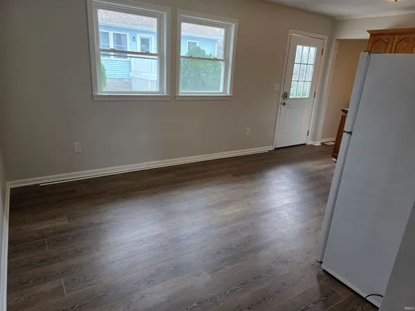 $1,500 | 1523 West 8th Street, Bloomington, IN 47404