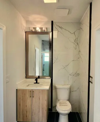 $449,000 | 5936 West Maple Avenue, Berkeley, IL 60163