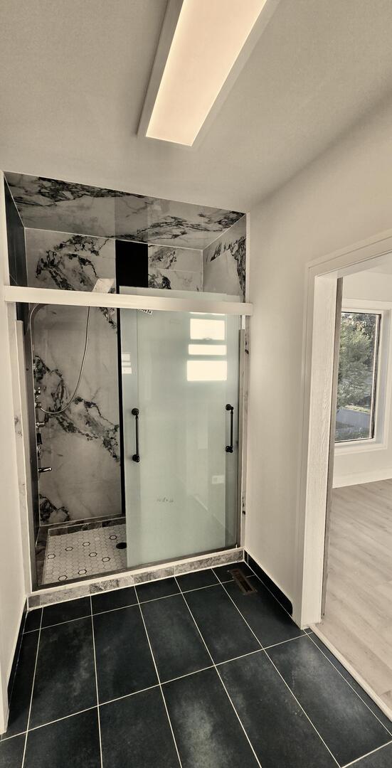 5936 West Maple Avenue Berkeley, IL 60163 - Photo 22 of 25 a room with storage and utility