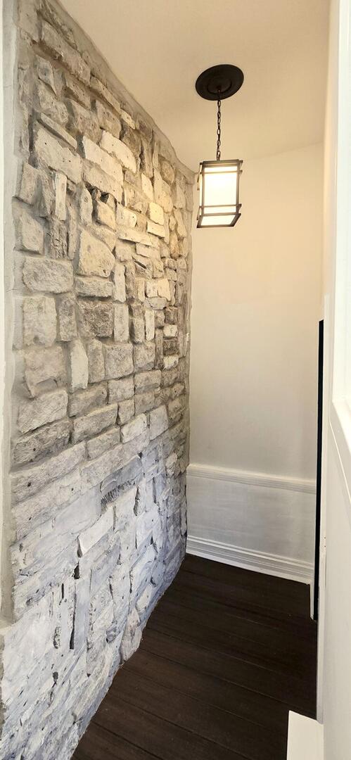 5936 West Maple Avenue Berkeley, IL 60163 - Photo 23 of 25 a bathroom with a shower