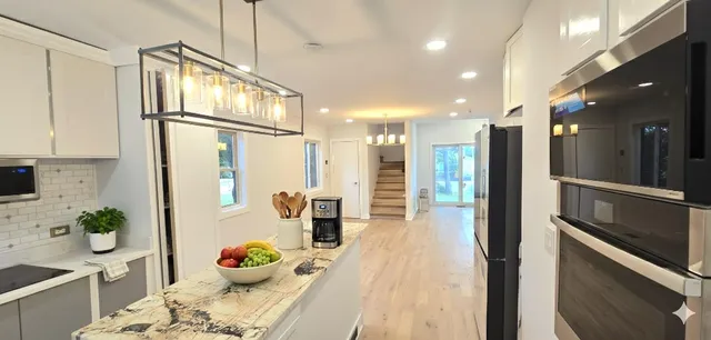 $449,000 | 5936 West Maple Avenue, Berkeley, IL 60163