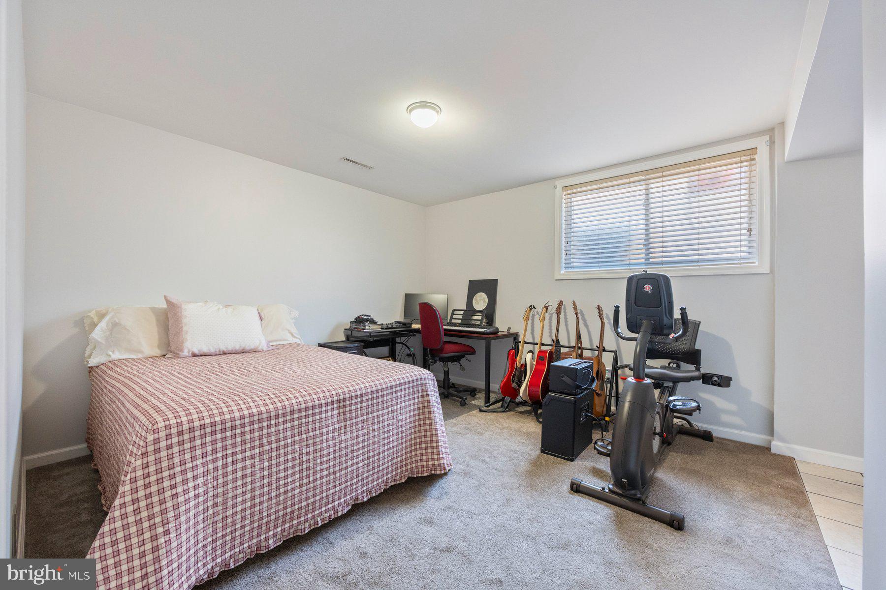496 Maple Ridge Lane Odenton, MD 21113 - Photo 24 of 41 Bedroom #3