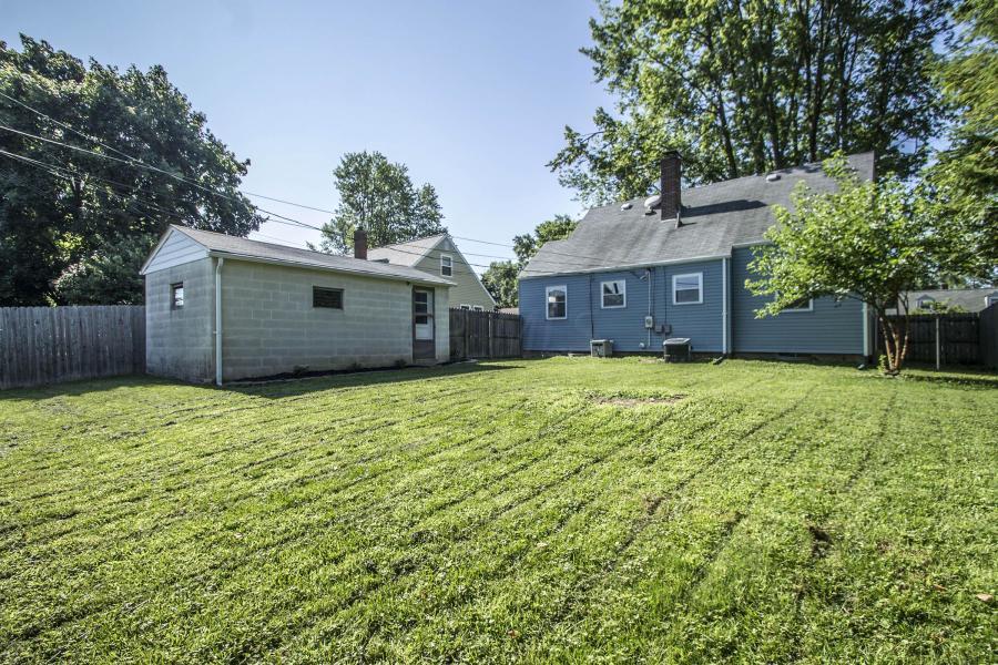 1200 Bryson Road Columbus, OH 43224 - Photo 4 of 30 Gallery Image 4