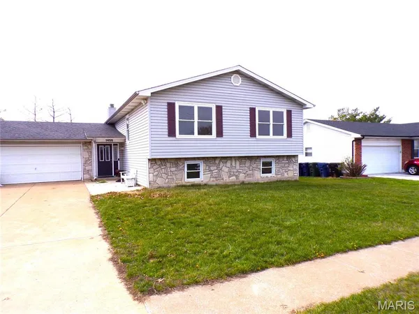 $349,000 | 1455 Bridlespur Drive, Wentzville, MO 63385